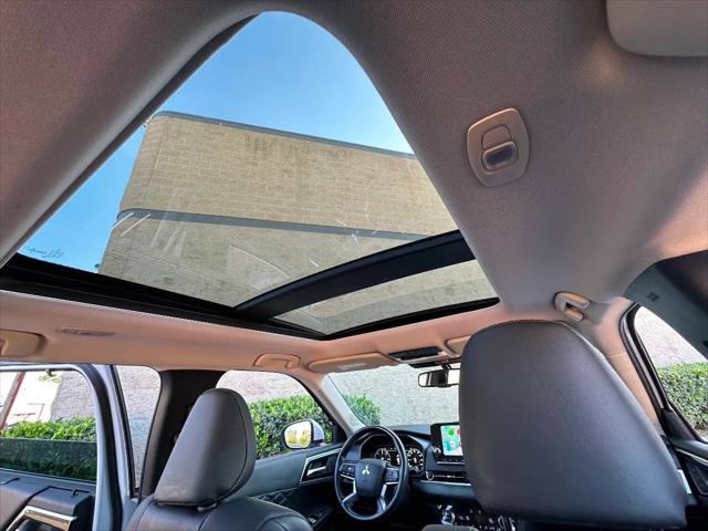 2023 Mitsubishi Outlander PHEV SEL S-AWC