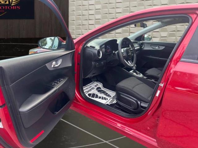 2023 Kia Forte LXS