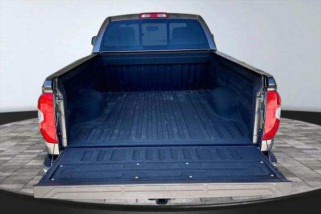 2018 Toyota Tundra SR5 4.6L V8