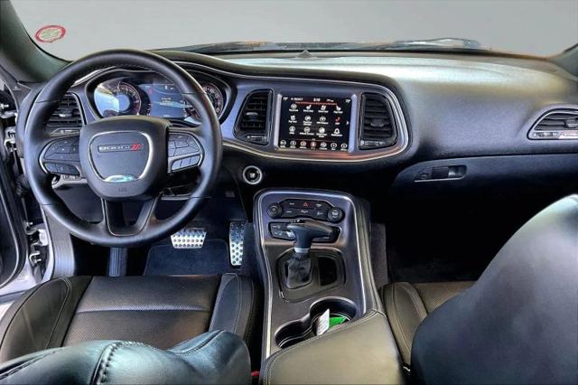 2018 Dodge Challenger SXT Plus