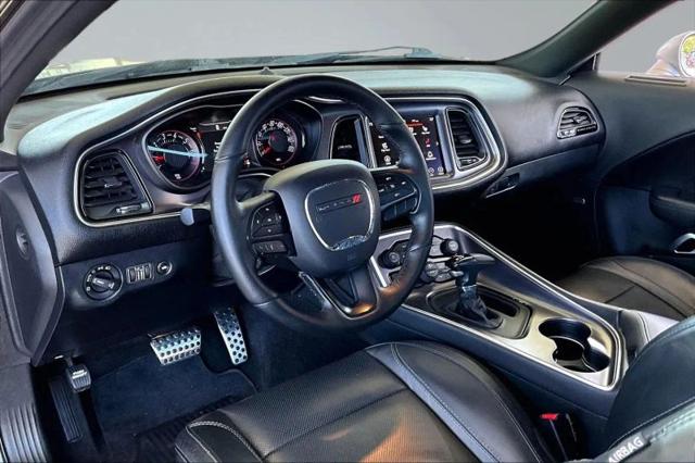 2018 Dodge Challenger SXT Plus
