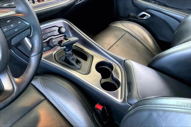 2018 Dodge Challenger SXT Plus