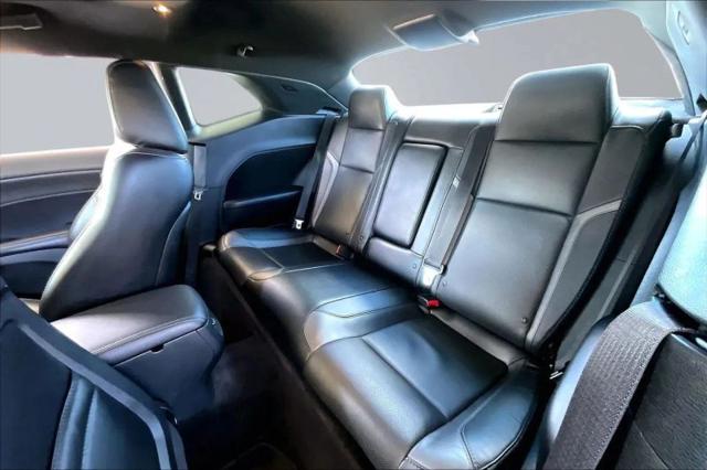 2018 Dodge Challenger SXT Plus