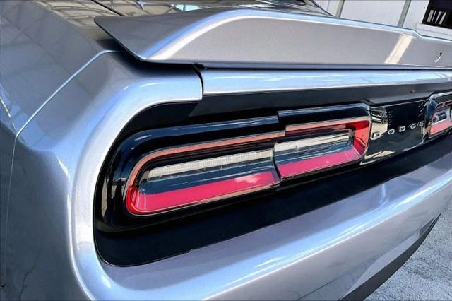 2018 Dodge Challenger SXT Plus