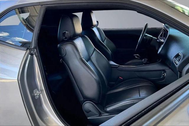 2018 Dodge Challenger SXT Plus