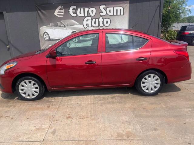 2019 Nissan Versa 1.6 S+