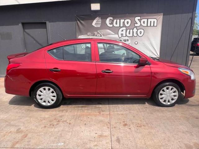 2019 Nissan Versa 1.6 S+