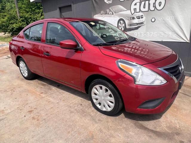 2019 Nissan Versa 1.6 S+
