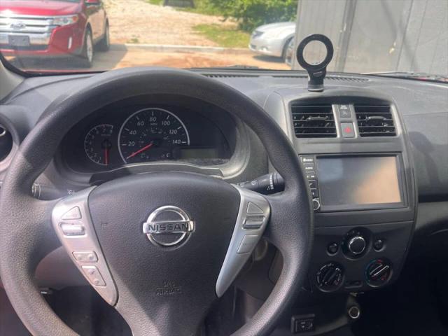 2019 Nissan Versa 1.6 S+