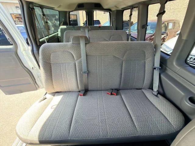 2015 Chevrolet Express LT