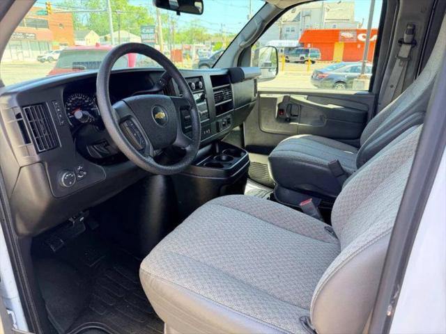 2015 Chevrolet Express LT