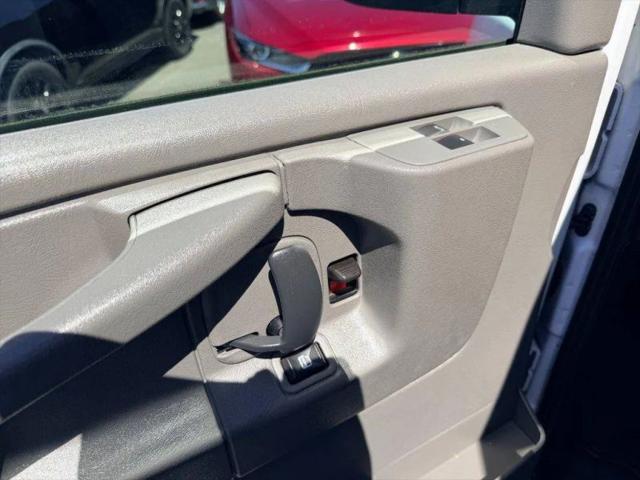 2015 Chevrolet Express LT