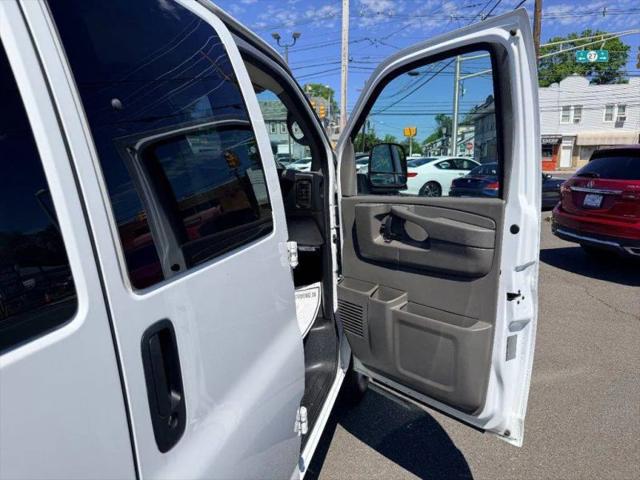 2015 Chevrolet Express LT