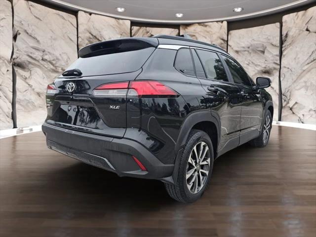 2025 Toyota Corolla Cross XLE