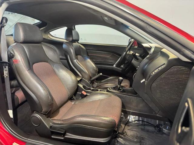 2005 Hyundai Tiburon GT