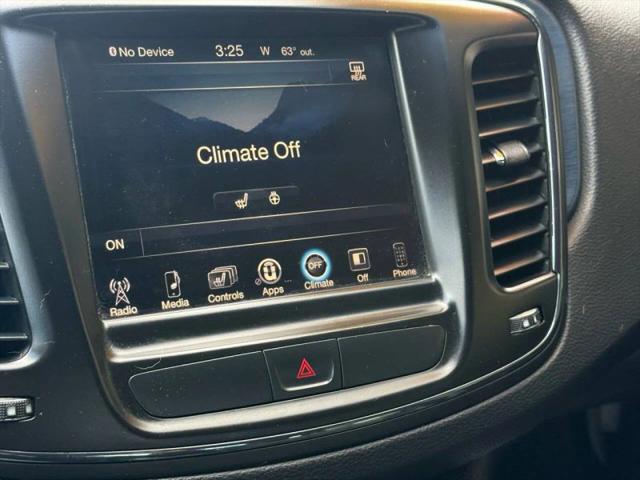 2016 Chrysler 200 S
