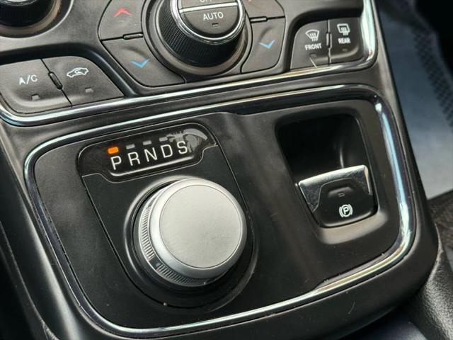 2016 Chrysler 200 S