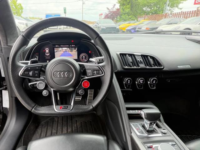 2017 Audi R8 5.2 V10 plus