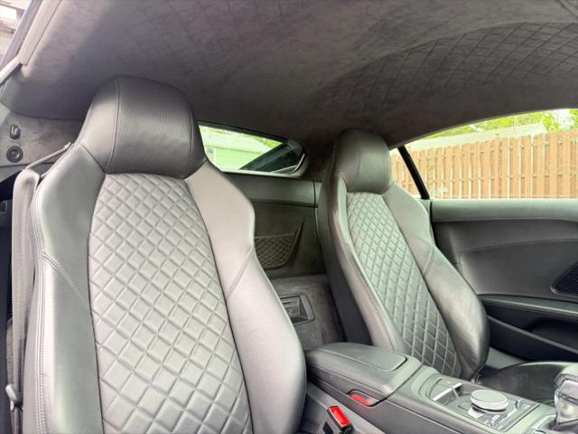 2017 Audi R8 5.2 V10 plus