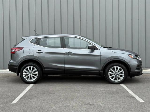 2021 Nissan Rogue Sport S FWD Xtronic CVT
