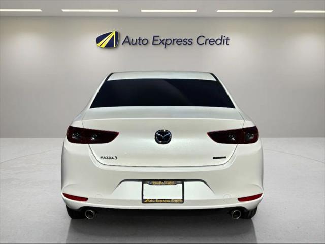 2021 Mazda Mazda3 Select