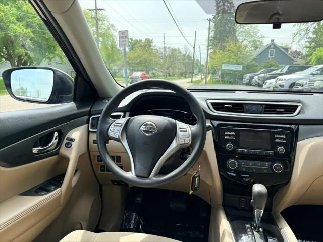 2016 Nissan Rogue S