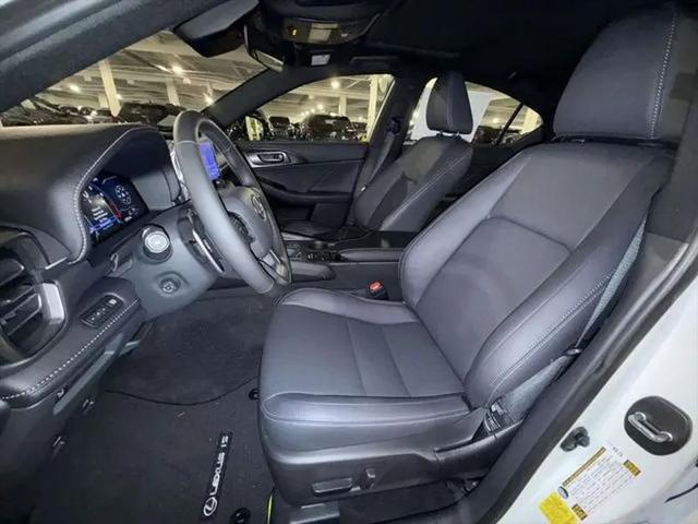 2026 Lexus IS 350 F SPORT Design