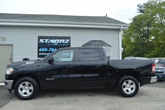 2022 Ram 1500 Big Horn Crew Cab 4x4 5'7" Box
