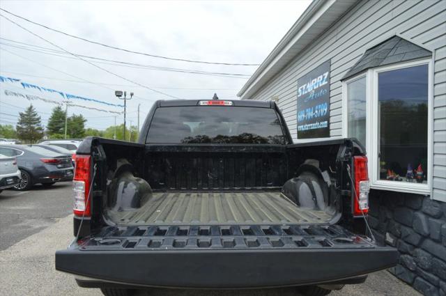 2022 Ram 1500 Big Horn Crew Cab 4x4 5'7" Box