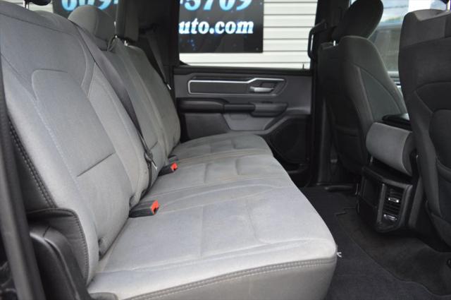 2022 Ram 1500 Big Horn Crew Cab 4x4 5'7" Box