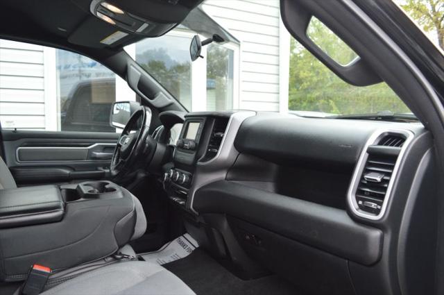 2022 Ram 1500 Big Horn Crew Cab 4x4 5'7" Box
