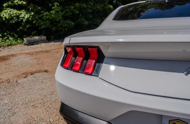 2024 Ford Mustang EcoBoost Fastback