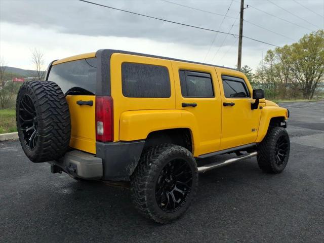 2006 HUMMER H3 Base