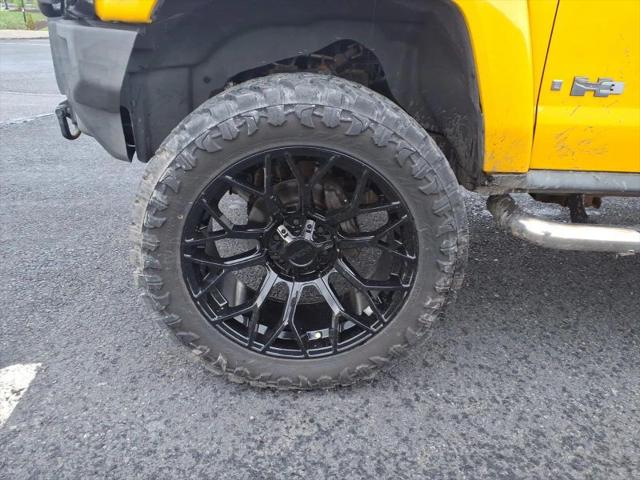2006 HUMMER H3 Base