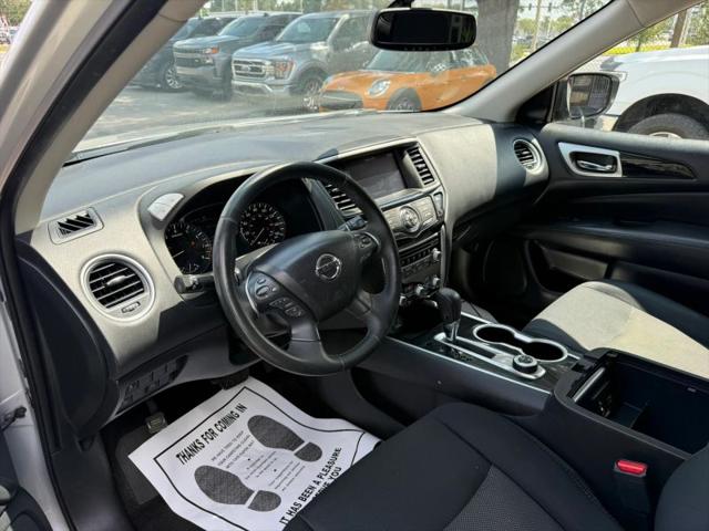2019 Nissan Pathfinder SV