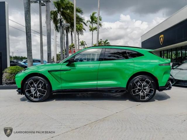 2025 Aston Martin DBX 707