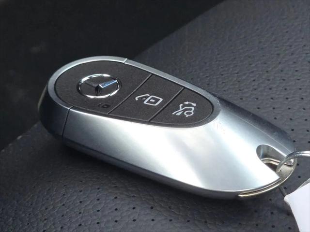 2026 Mercedes-Benz C-CLASS C 300 C 300