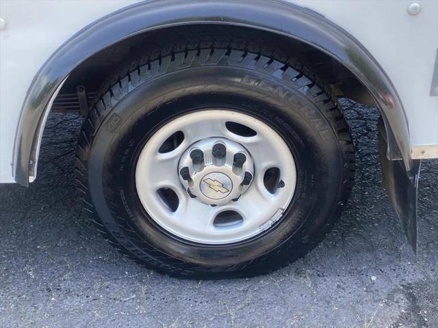2014 Chevrolet Express Cutaway 3500