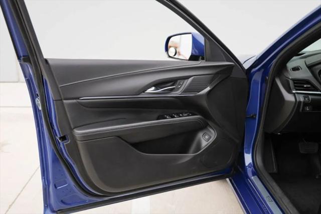 2023 Cadillac CT4 Luxury