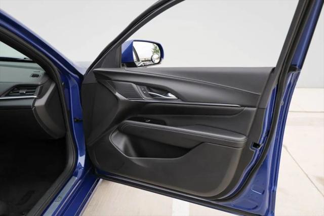 2023 Cadillac CT4 Luxury