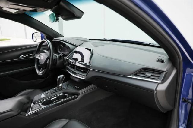 2023 Cadillac CT4 Luxury