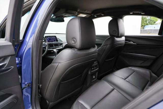 2023 Cadillac CT4 Luxury