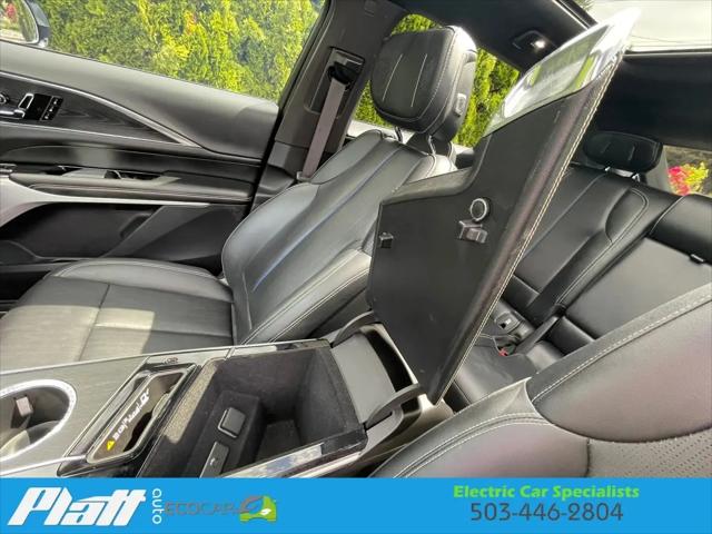 2024 Cadillac iQ Sport w/1SJ