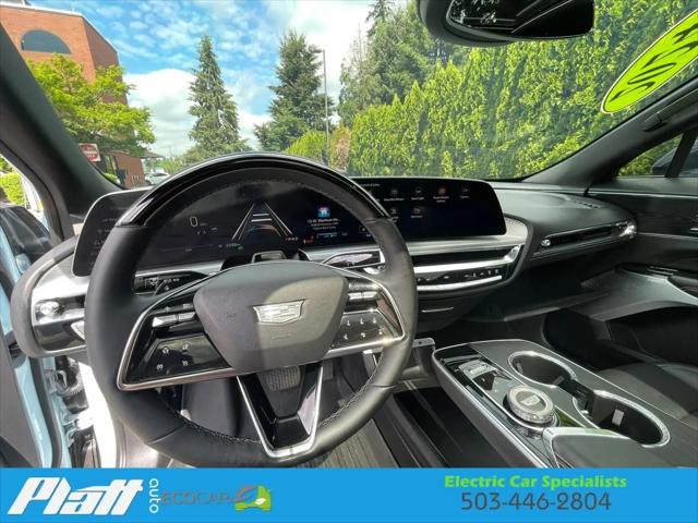 2024 Cadillac iQ Sport w/1SJ