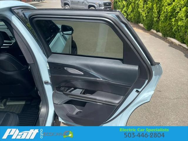 2024 Cadillac iQ Sport w/1SJ