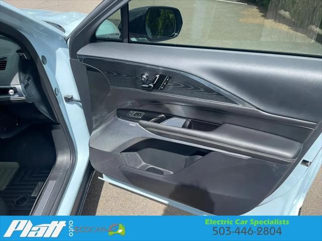2024 Cadillac iQ Sport w/1SJ