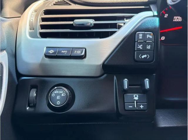 2015 GMC Yukon XL Denali