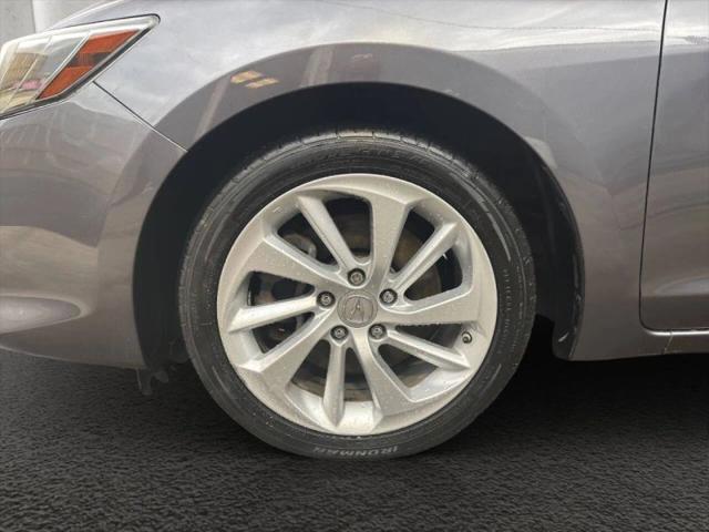 2017 Acura ILX AcuraWatch Plus Package