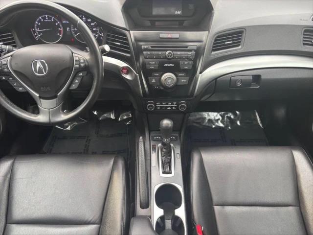 2017 Acura ILX AcuraWatch Plus Package