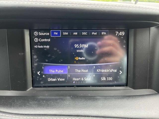 2018 INFINITI QX30 LUXE